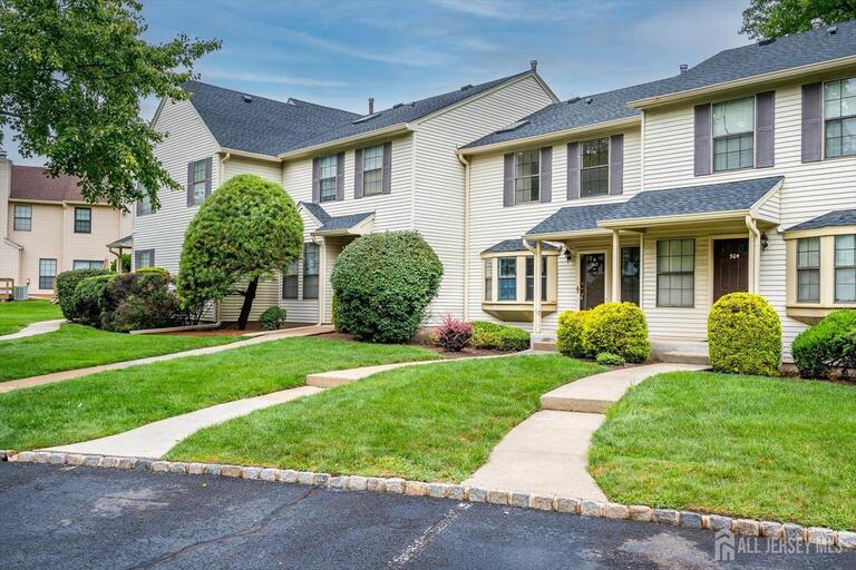 Photo 2 of 503 Timber Oaks Road, Edison NJ 08820, Edison, NJ