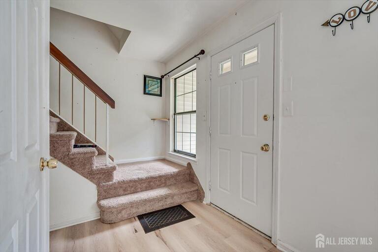 Photo 10 of 503 Timber Oaks Road, Edison NJ 08820, Edison, NJ