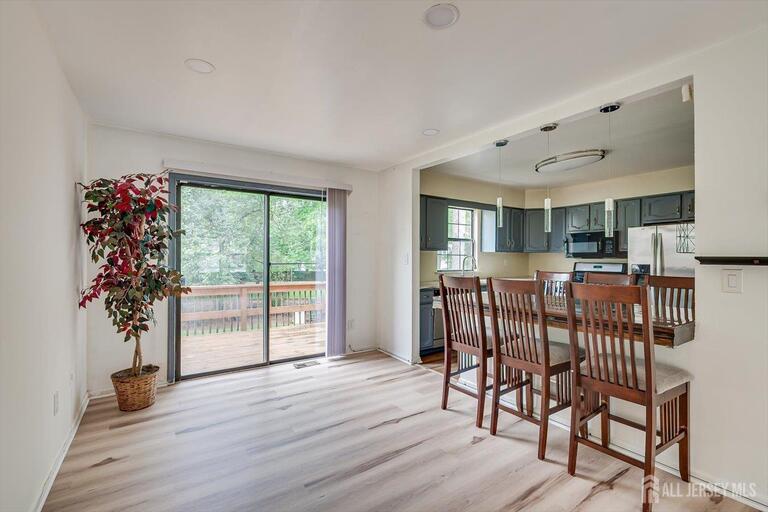 Photo 14 of 503 Timber Oaks Road, Edison NJ 08820, Edison, NJ