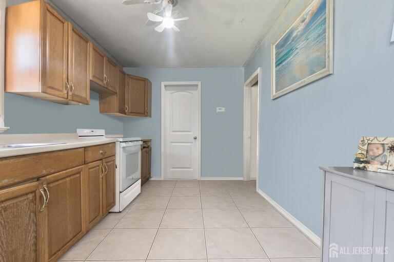 Photo 10 of 192-194 Deans Lane, South Brunswick NJ 08852, South Brunswick, NJ