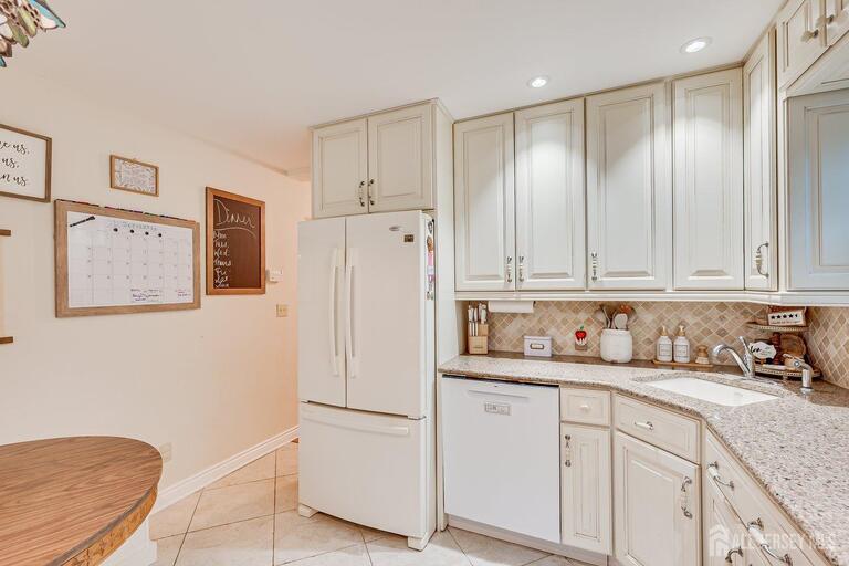 Photo 12 of 4 Bucknell Drive, Hazlet NJ 07730, Hazlet, NJ
