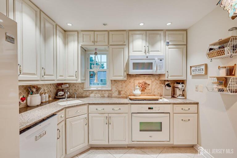 Photo 11 of 4 Bucknell Drive, Hazlet NJ 07730, Hazlet, NJ