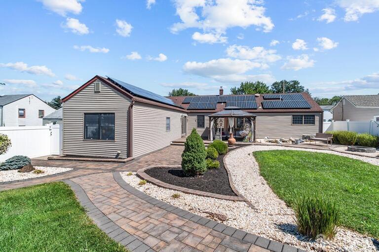 Photo 16 of 91 S Hill Road S, Colonia NJ 07067, Colonia, NJ