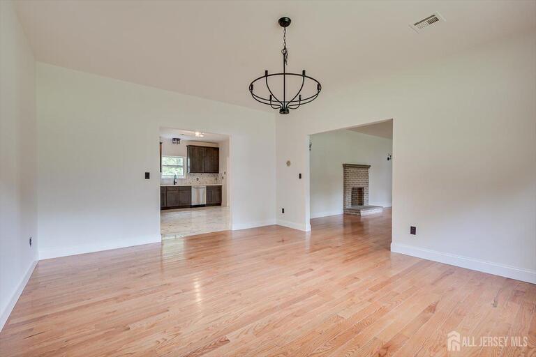 Photo 9 of 120 Codington Avenue, Franklin Twsp NJ 08873, Franklin Twsp, NJ