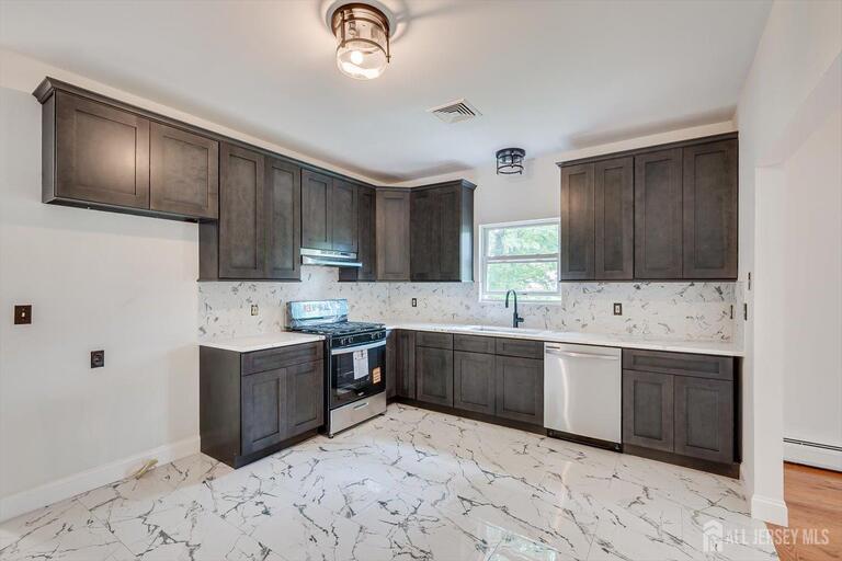 Photo 11 of 120 Codington Avenue, Franklin Twsp NJ 08873, Franklin Twsp, NJ