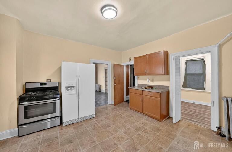 Photo 5 of 128 Suydam Street, New Brunswick NJ 08901, New Brunswick, NJ