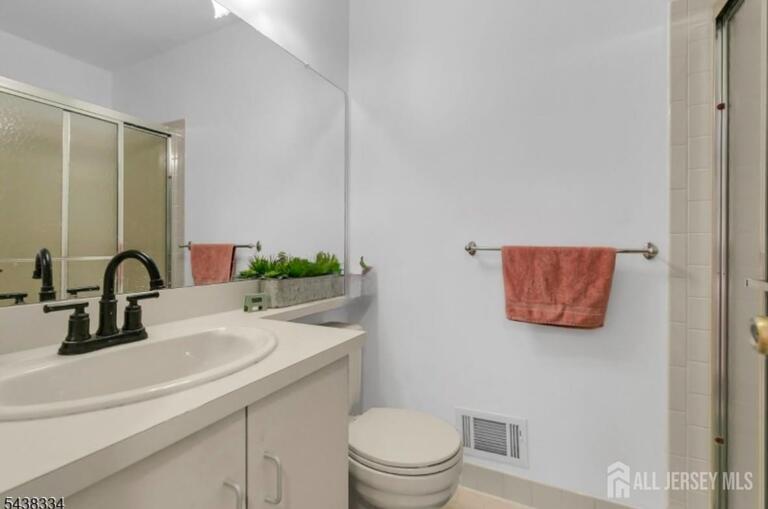 Photo 18 of 278 Penns Way, Bernards NJ 07920, Bernards, NJ