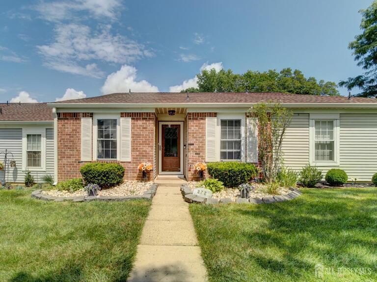 Photo 1 of 272 Bishop Court, Old Bridge NJ 08857, Old Bridge, NJ