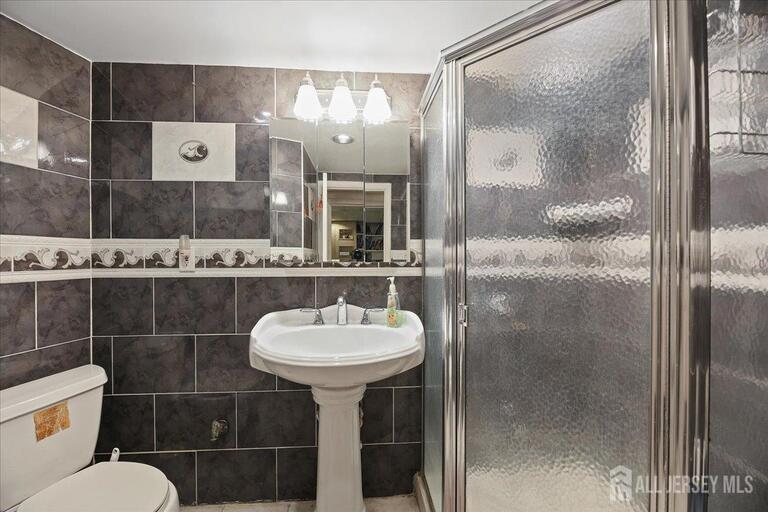Photo 30 of 439 Fairview Avenue, Colonia NJ 07067, Colonia, NJ