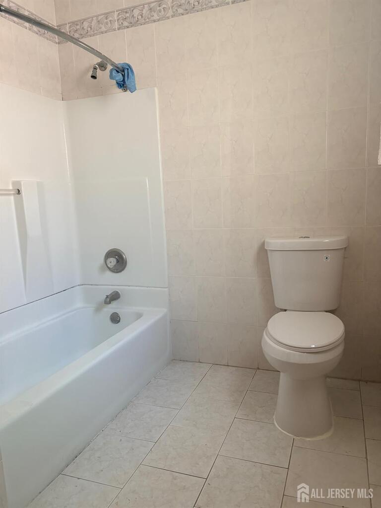 Photo 9 of 661 Catherine Street # 2A, Perth Amboy NJ 08861, Perth Amboy, NJ