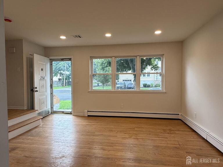 Photo 2 of 754 Walnut Street, Dunellen NJ 08812, Dunellen, NJ