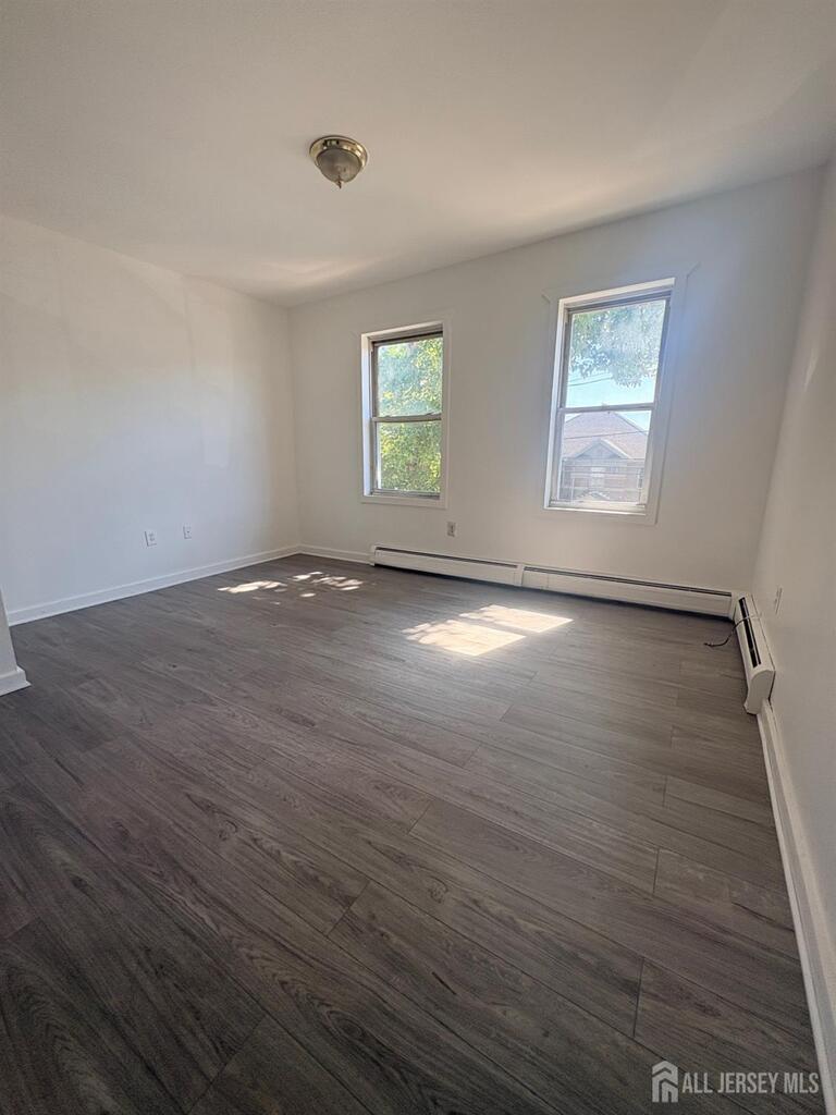 Photo 5 of 661 Catherine Street # 2B, Perth Amboy NJ 08861, Perth Amboy, NJ