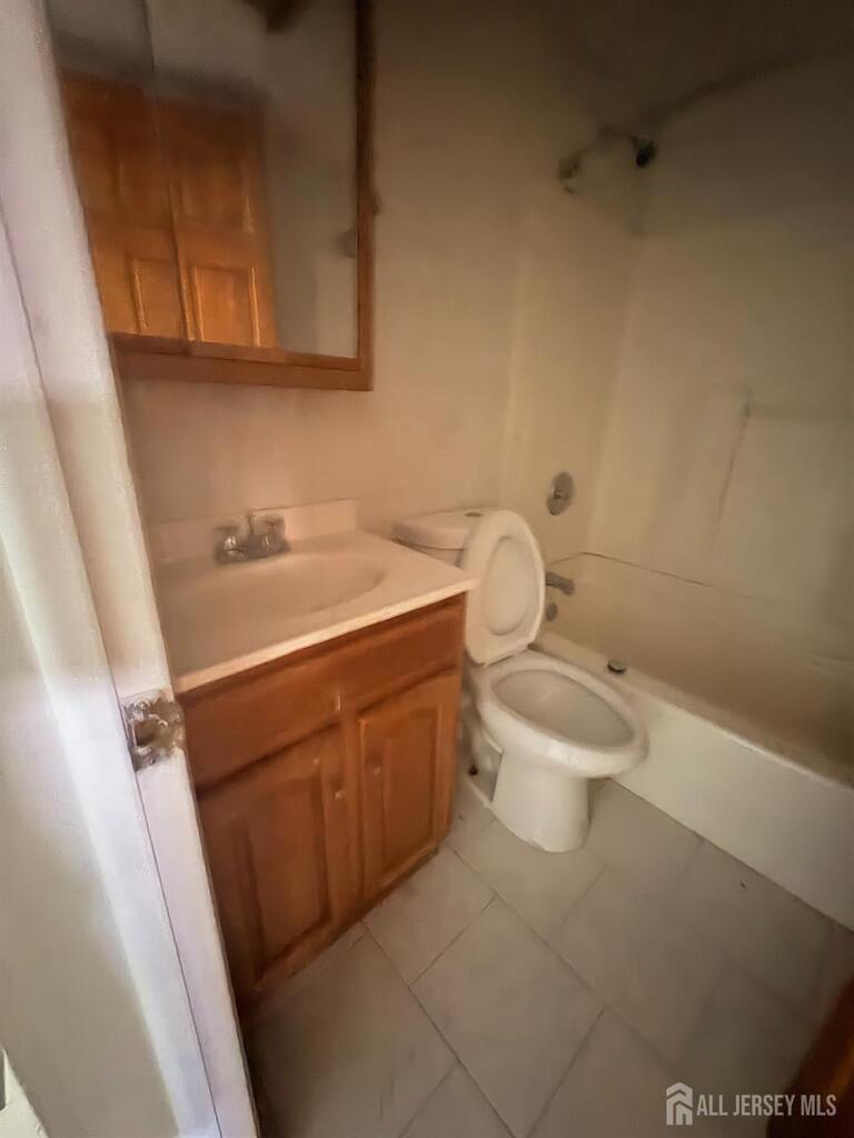 Photo 5 of 661 Catherine Street # 1C, Perth Amboy NJ 08861, Perth Amboy, NJ