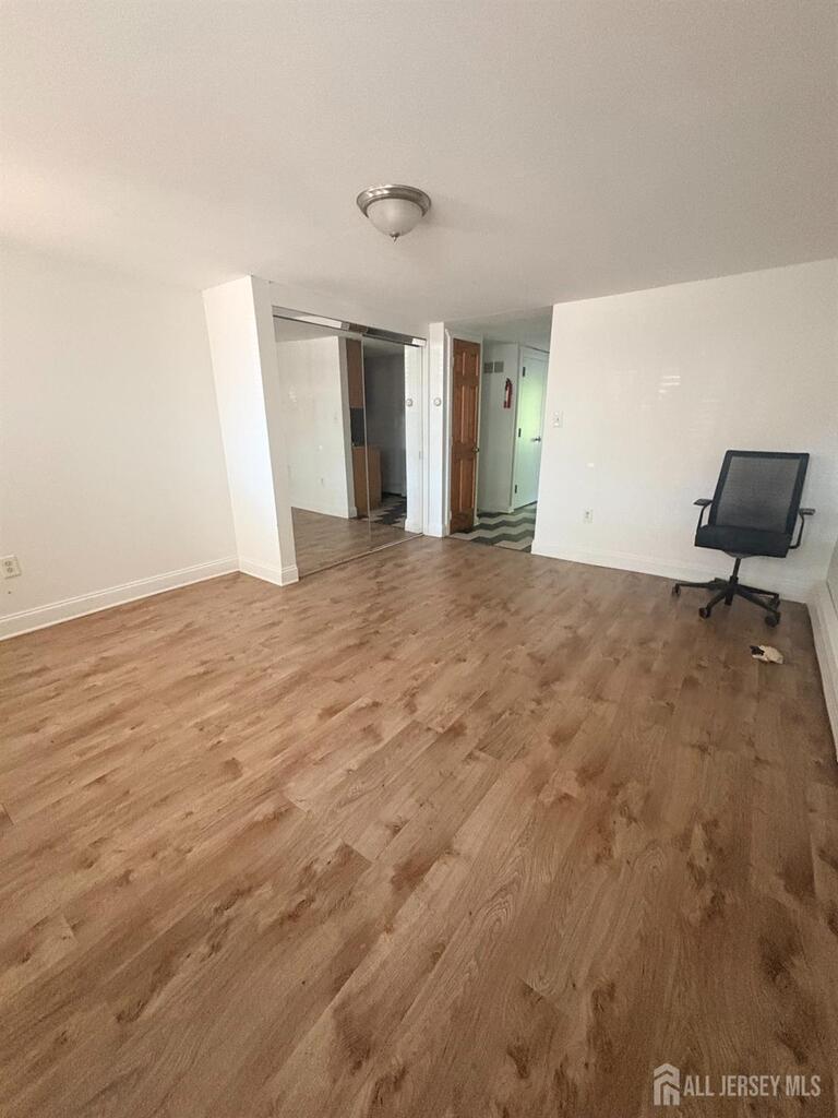 Photo 2 of 661 Catherine Street # 1C, Perth Amboy NJ 08861, Perth Amboy, NJ