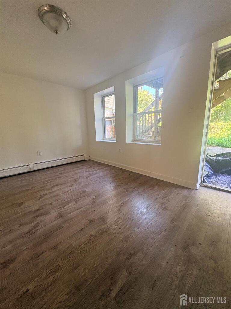 Photo 5 of 661 Catherine Street # 1D, Perth Amboy NJ 08861, Perth Amboy, NJ