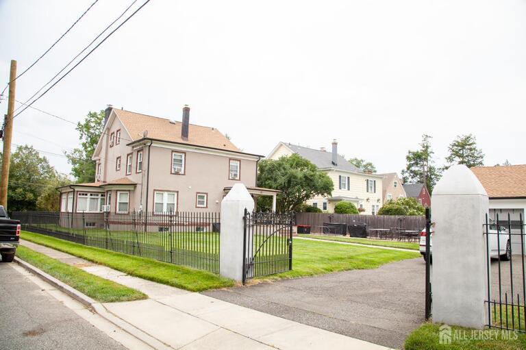 Photo 25 of 925 Hillside Avenue # 27, Plainfield NJ 07060, Plainfield, NJ