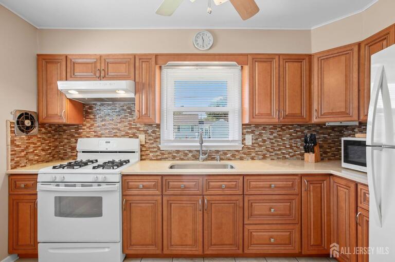 Photo 7 of 13 Briarwood Drive, Franklin NJ 08873, Franklin, NJ