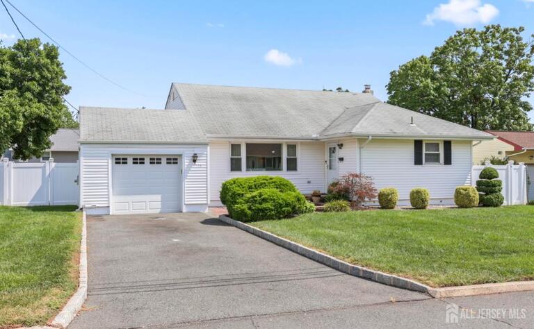 Photo 34 of 13 Briarwood Drive, Franklin NJ 08873, Franklin, NJ