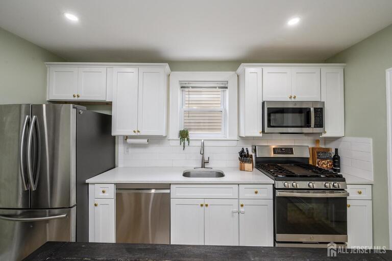 Photo 10 of 304 Myrtle Avenue, Garwood NJ 07027, Garwood, NJ