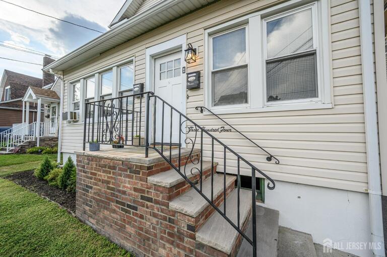 Photo 2 of 304 Myrtle Avenue, Garwood NJ 07027, Garwood, NJ