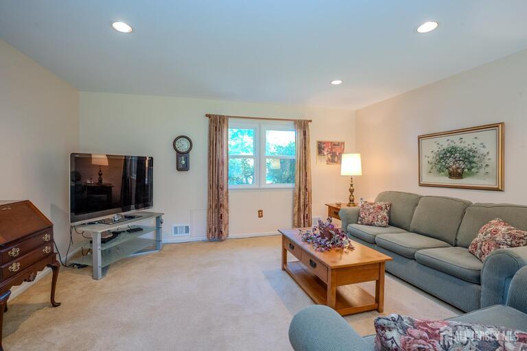 Photo 29 of 31 Pullman Loop, South Brunswick NJ 08810, South Brunswick, NJ
