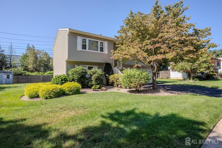Photo 2 of 31 Pullman Loop, South Brunswick NJ 08810, South Brunswick, NJ