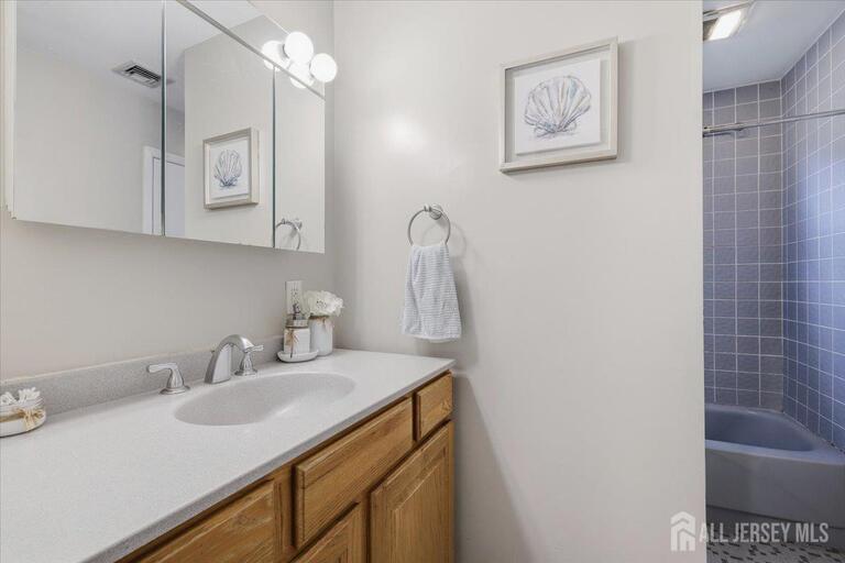 Photo 23 of 7 Conerly Road, Franklin NJ 08873, Franklin, NJ