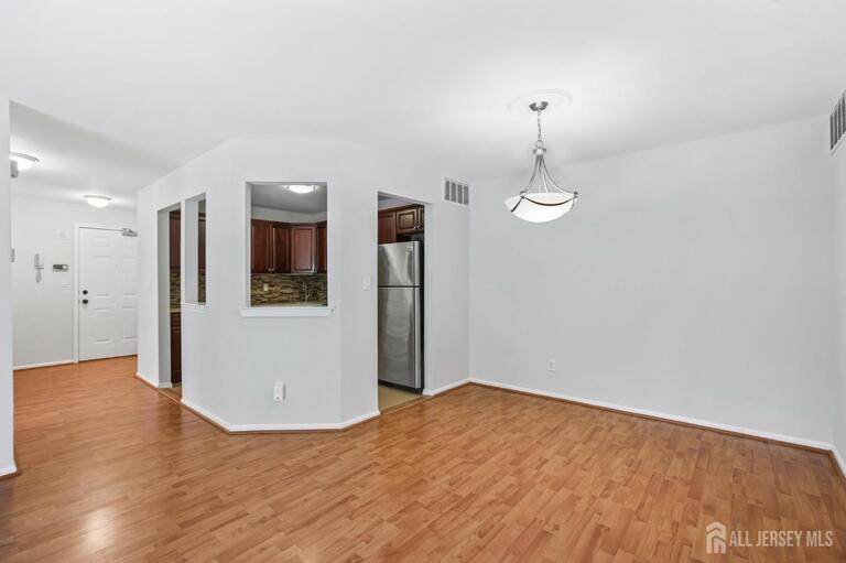 Photo 8 of 1108 Stoneridge Circle, Helmetta NJ 08828, Helmetta, NJ