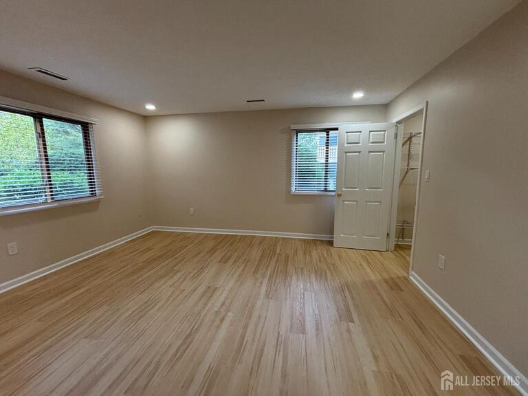 Photo 11 of 215 Aspen Drive, Plainsboro NJ 08536, Plainsboro, NJ