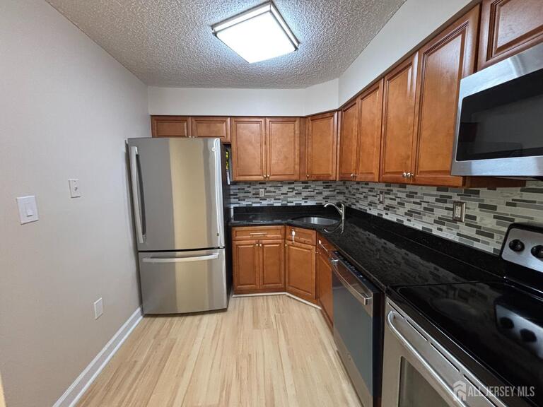 Photo 8 of 215 Aspen Drive, Plainsboro NJ 08536, Plainsboro, NJ