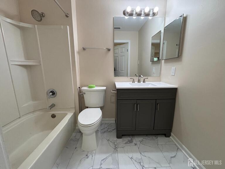 Photo 15 of 215 Aspen Drive, Plainsboro NJ 08536, Plainsboro, NJ