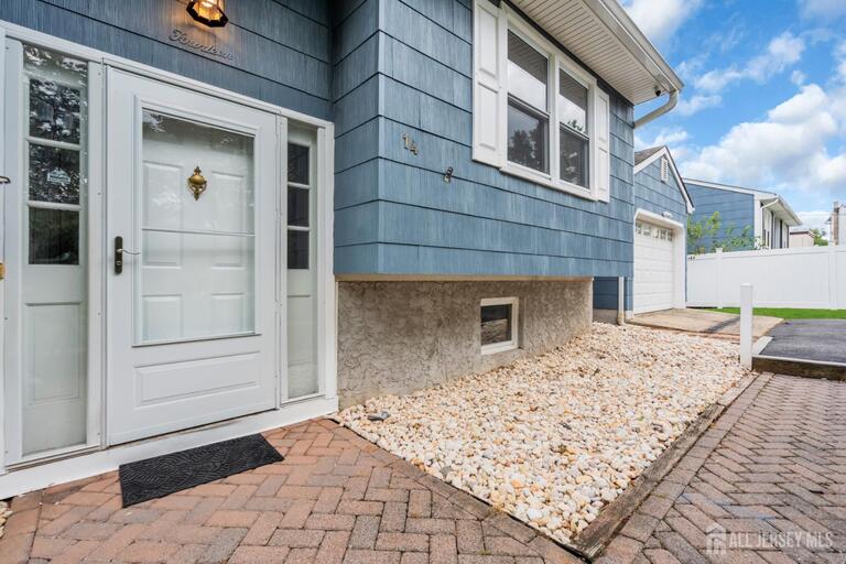 Photo 6 of 14 Dayton Avenue, Middlesex NJ 08846, Middlesex, NJ