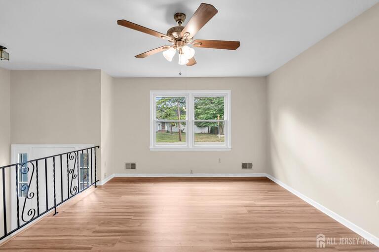 Photo 7 of 14 Dayton Avenue, Middlesex NJ 08846, Middlesex, NJ