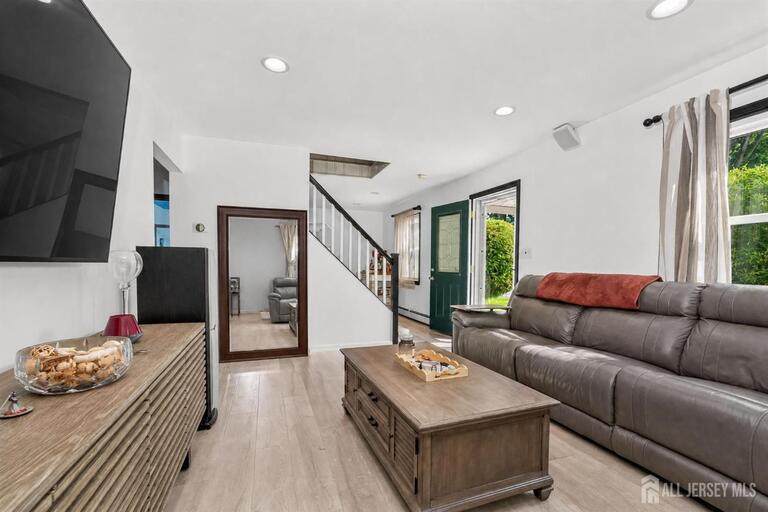 Photo 11 of 58 Hillcrest Avenue, Edison NJ 08817, Edison, NJ