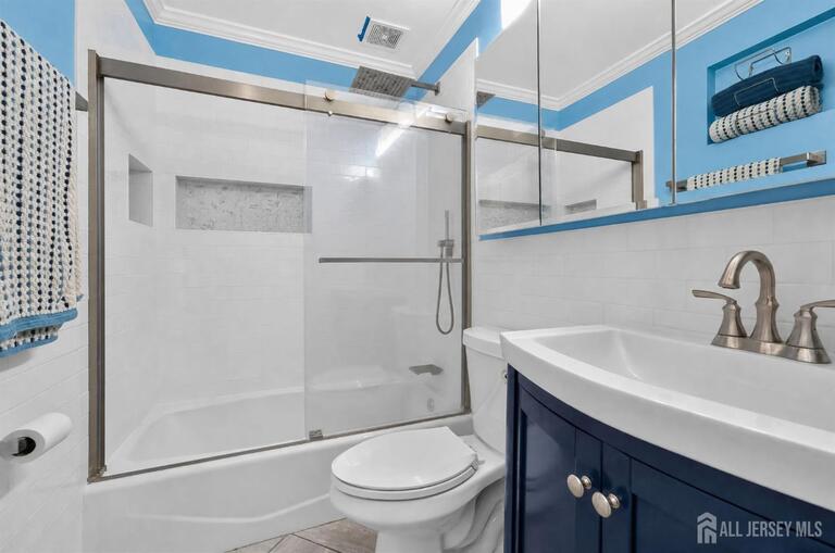 Photo 14 of 58 Hillcrest Avenue, Edison NJ 08817, Edison, NJ