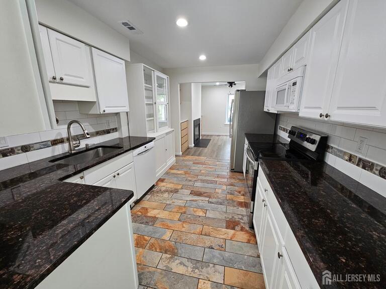 Photo 7 of 50 Thoreau Drive, Plainsboro NJ 08536, Plainsboro, NJ