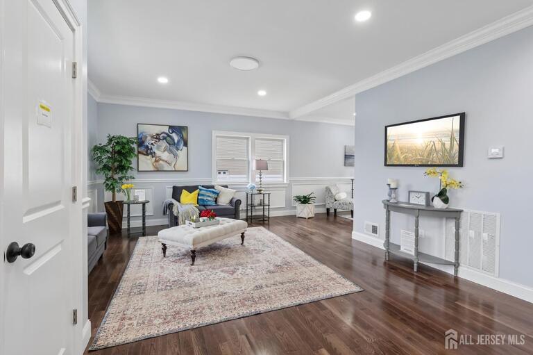 Photo 10 of 239 Suttons Lane, Edison NJ 08817, Edison, NJ