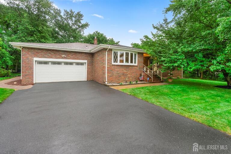 Photo 3 of 38 Van Ethel Drive, Middlesex NJ 07747, Middlesex, NJ