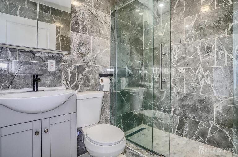 Photo 17 of 9017 Riverside Place, North Bergen NJ 0747, North Bergen, NJ