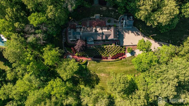 Photo 45 of 171 Campbell road Road, Bernardsville NJ 07924, Bernardsville, NJ