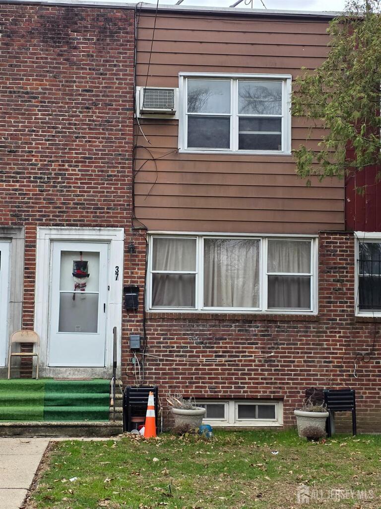Photo 1 of 37 Bruce Park Drive, Trenton NJ 08618, Trenton, NJ