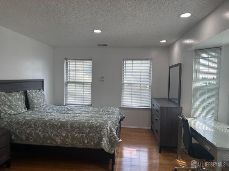 Photo 6 of 35 Clay Street, North Brunswick NJ 08902, North Brunswick, NJ