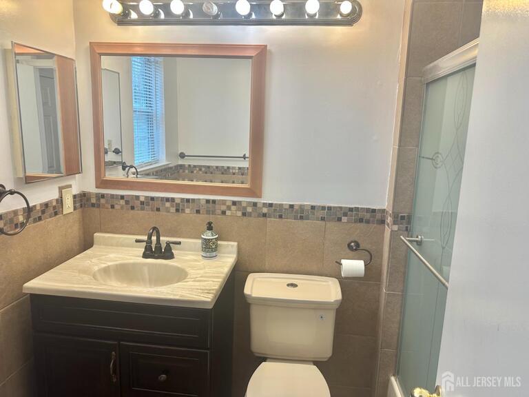 Photo 10 of 35 Clay Street, North Brunswick NJ 08902, North Brunswick, NJ