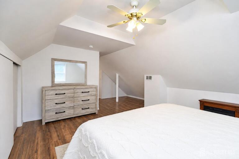 Photo 16 of 217 Bergen Street, Woodbridge Proper NJ 07095, Woodbridge Proper, NJ