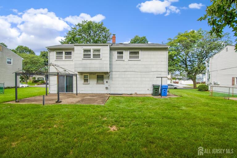 Photo 39 of 31 Heidi Drive, Fords NJ 08863, Fords, NJ