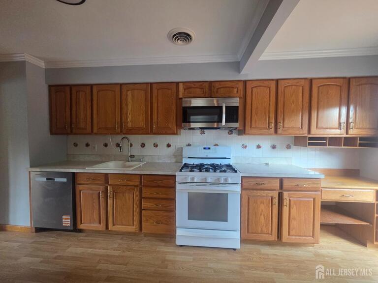 Photo 2 of 43 Connor Avenue, Metuchen NJ 08840, Metuchen, NJ