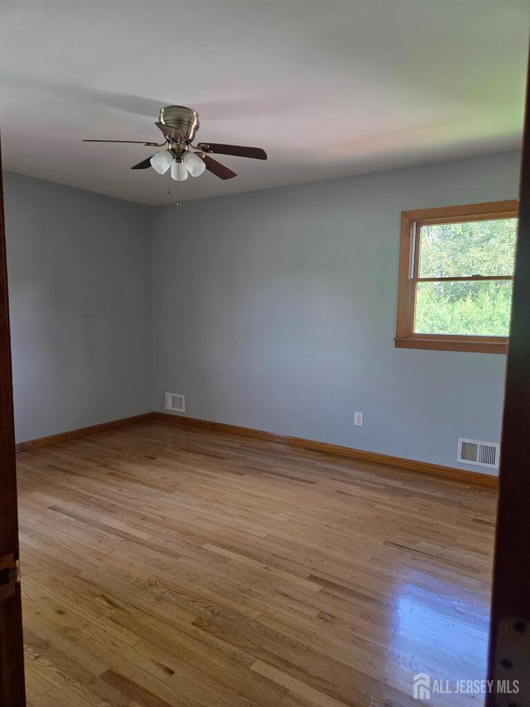 Photo 9 of 43 Connor Avenue, Metuchen NJ 08840, Metuchen, NJ