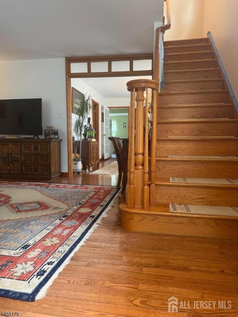 Photo 3 of 67 Oakland Avenue, Edison NJ 08817, Edison, NJ