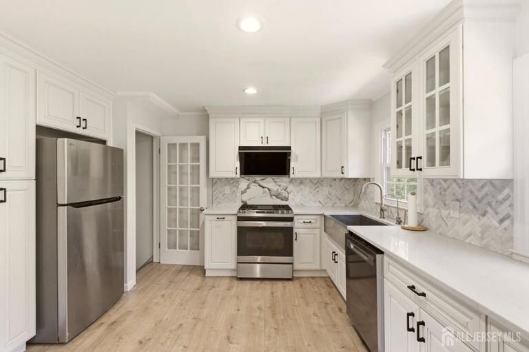 Photo 9 of 19 Sycamore Avenue, Edison NJ 08817, Edison, NJ