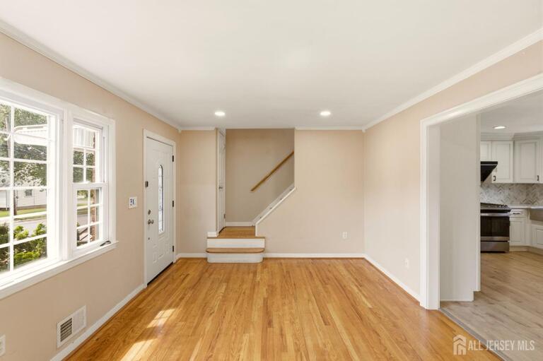Photo 6 of 19 Sycamore Avenue, Edison NJ 08817, Edison, NJ